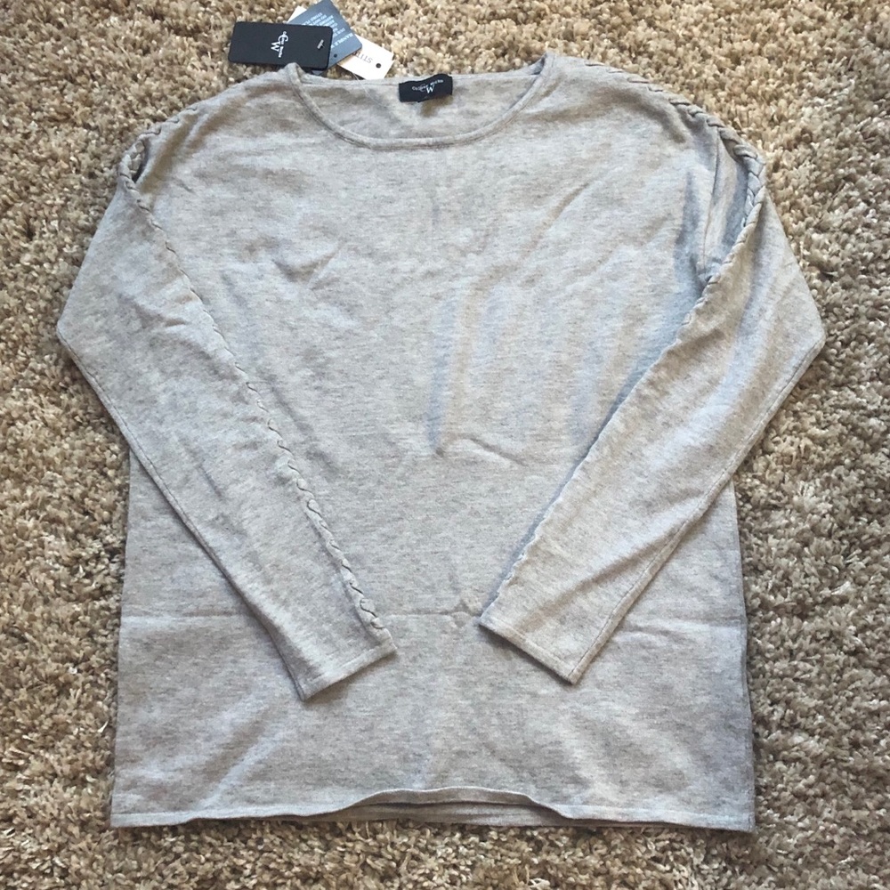 Colour Works Heather Gray Sweater